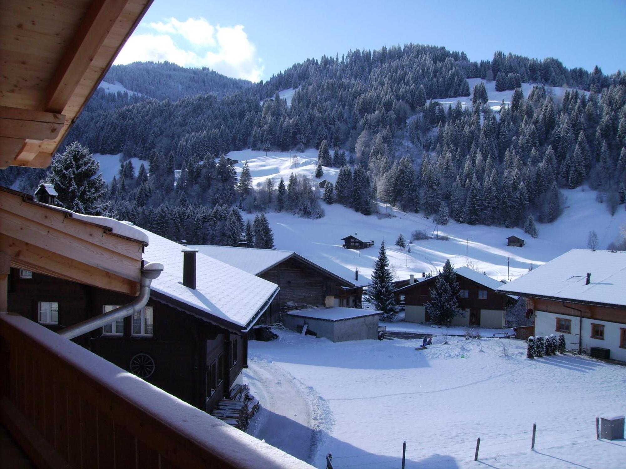Gaestehaus Alpenblick Wildstrubel Sankt Stephan Екстериор снимка